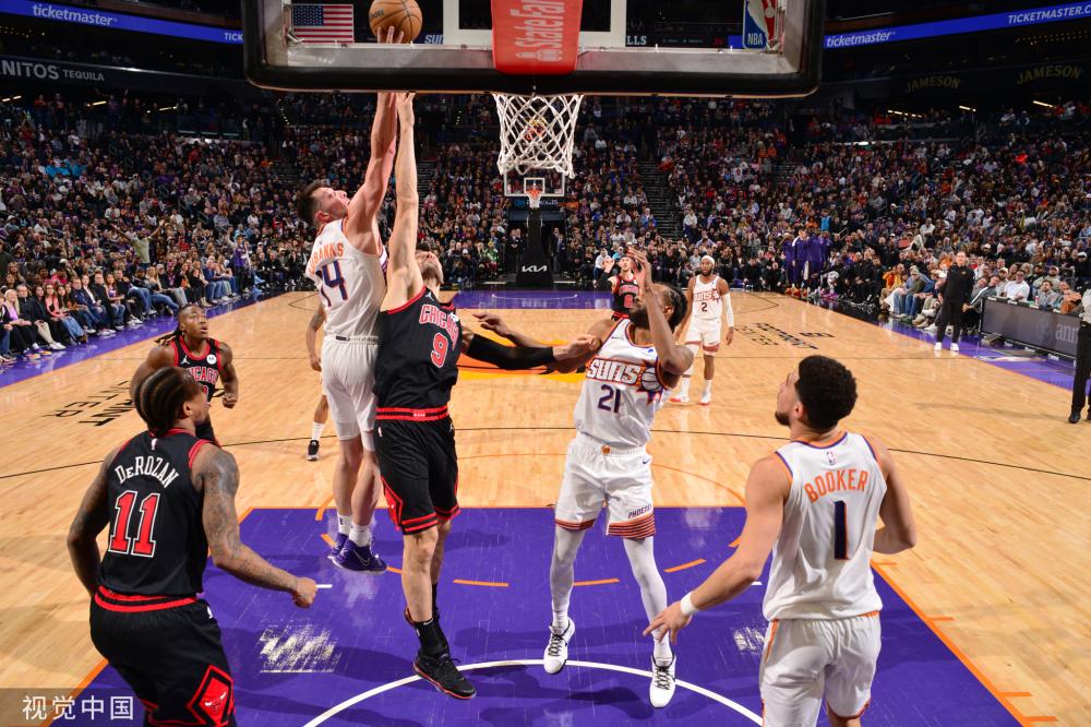 欢呼声中弥 欢呼声中弥